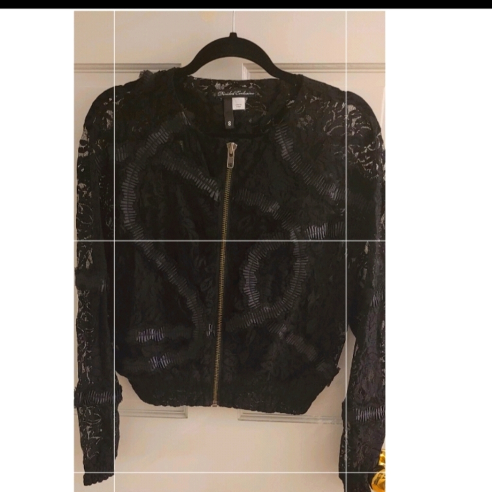 Divuded Exclusive Lace Bomber Jacket